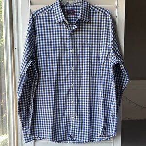 UNTUCKit Blue and White Casual Button Down Shirt
